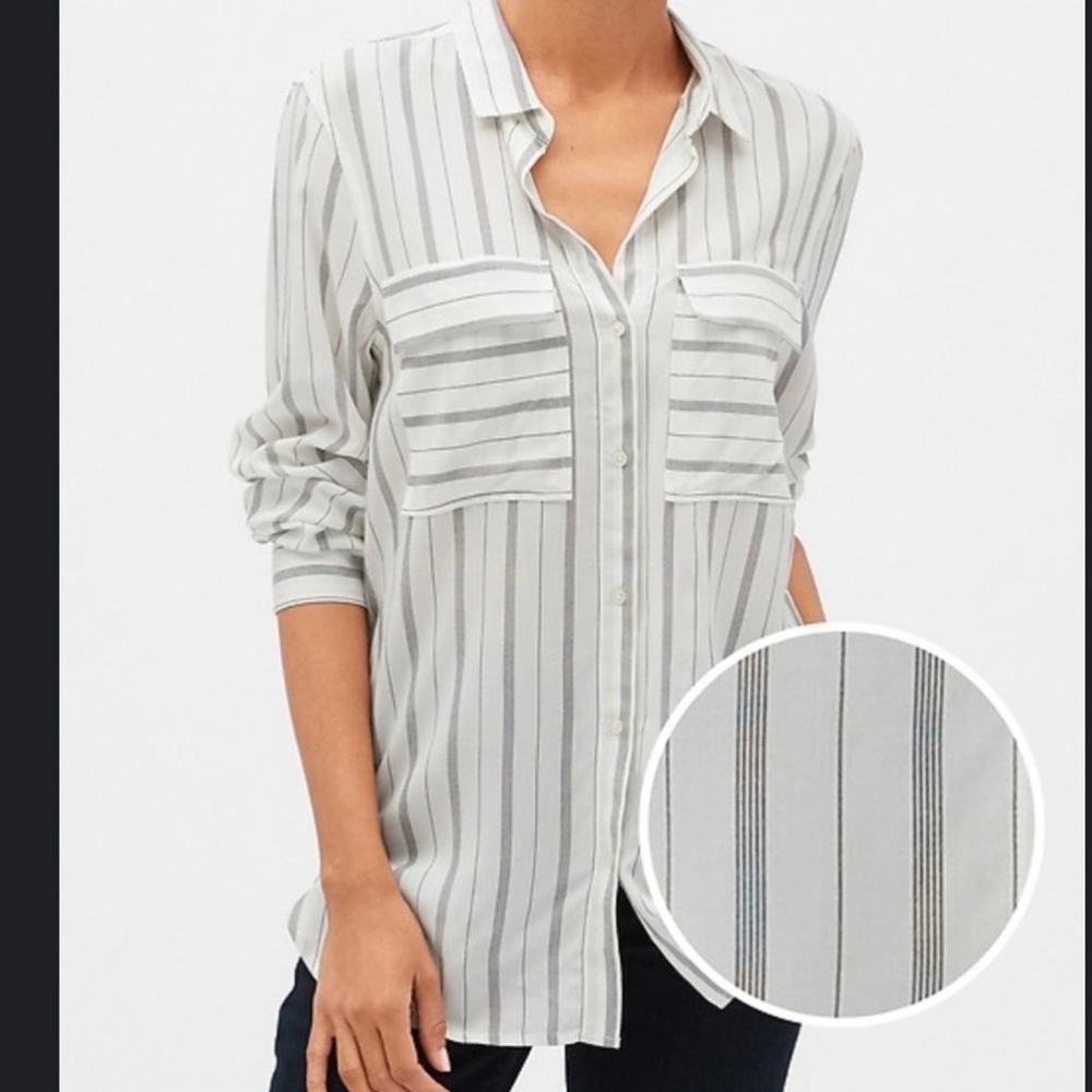 Gap Utility Pocket Boyfriend Shirt- White Gray Stripes- Relaxed Button Up- M
